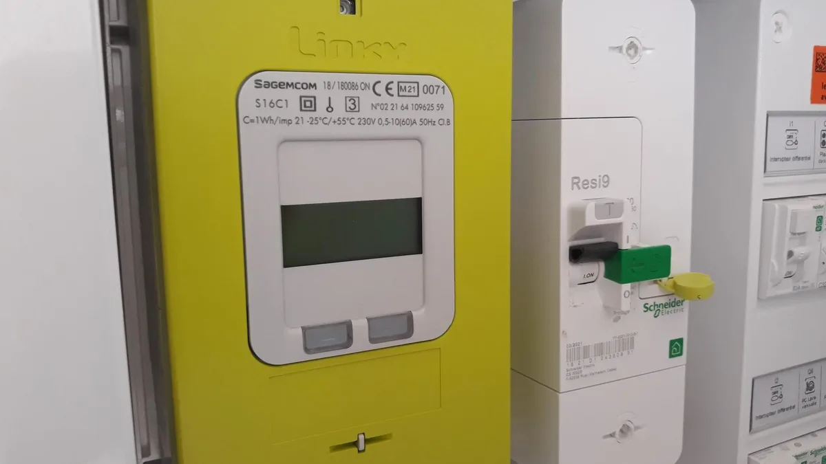 Électricité : 6 600 foyers EDF paieront jusqu'à 28 centimes le kWh entre 18 h et 20 h cet hiver