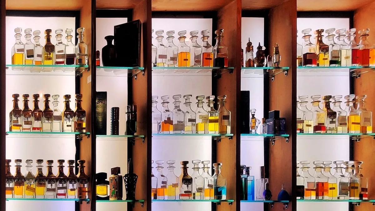 Parfums gratuits : Adopt offre 100 000 flacons de 10 ml ce samedi 10 octobre