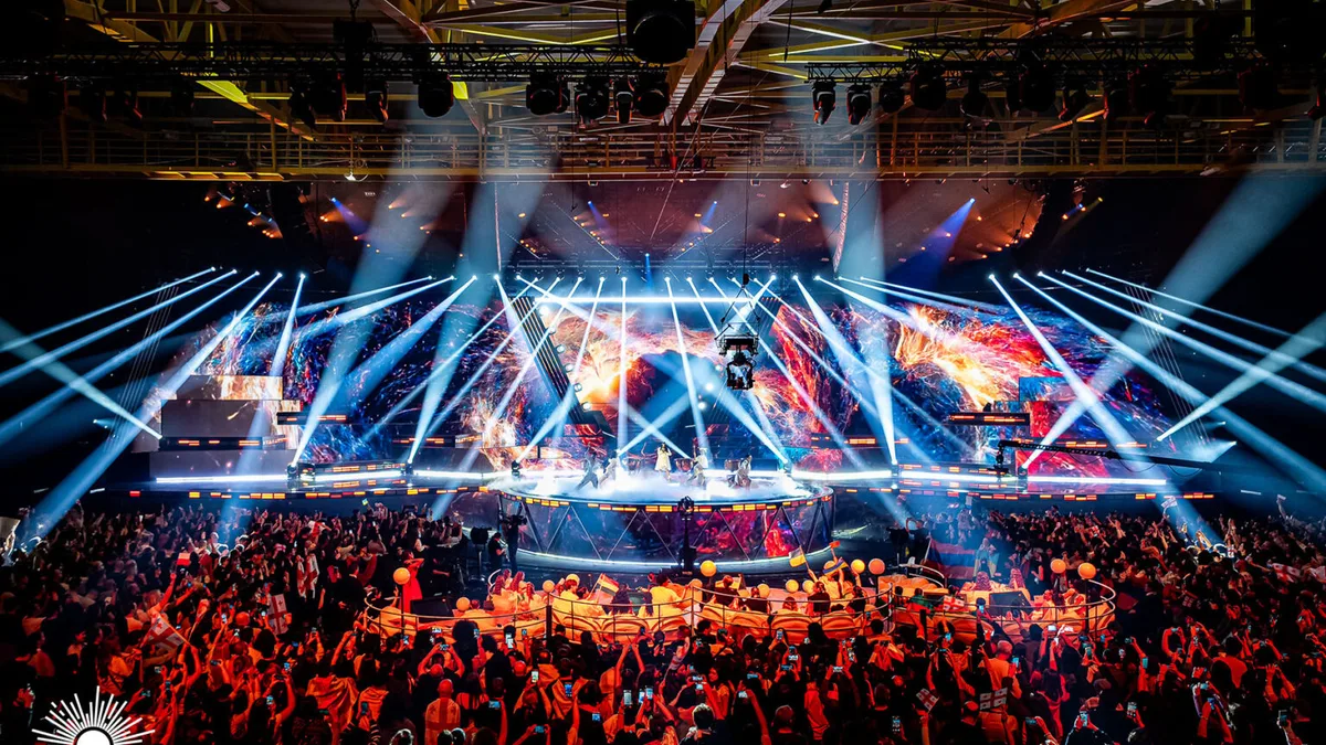 La scène de l&rsquo;Eurovision Junior, illuminée pour la finale