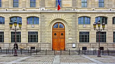 Faille PHP : 600 000 serveurs exposés en France, les sites des préfectures et des impôts coupés