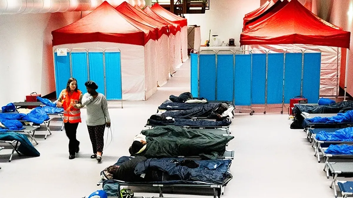 Un centre d&rsquo;hébergement d&rsquo;urgence à Paris